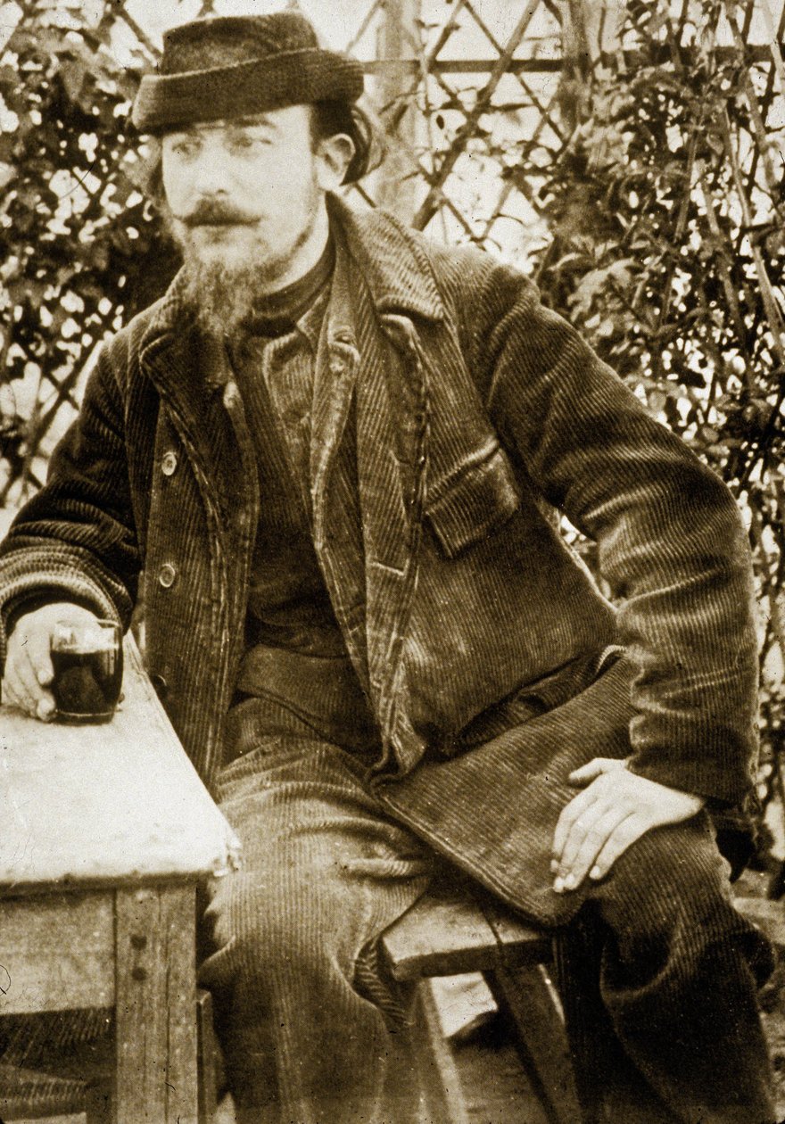 O compositor francês Erik Satie (foto a p/b) de Photographer French