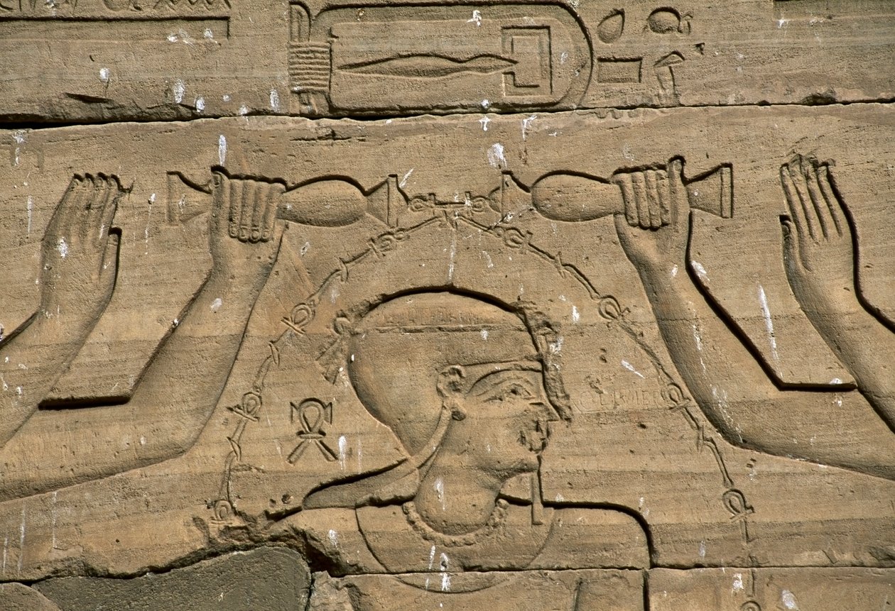Alívio básico, Templo de Kalabsha (também Templo de Mandulis), Assuão, Construído ca 30 AC, civilização egípcia de Blaise Nicolas Le Sueur