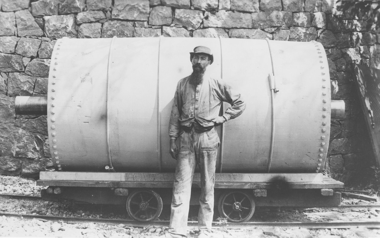 Barril de vidros, Moses Campbell de Pierre A. Gentieu