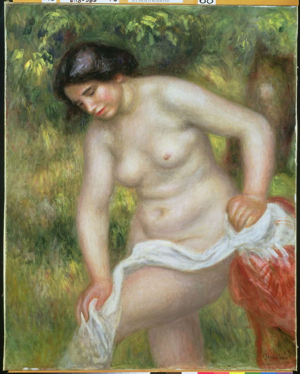 Bather secar-se com um pano branco de Pierre Auguste Renoir