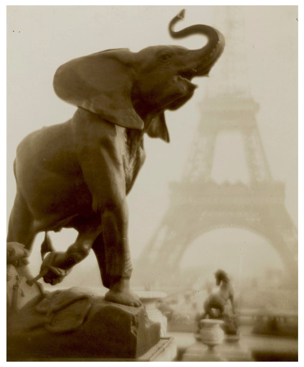 Elephantaisie c.1908 de Pierre Dubreuil