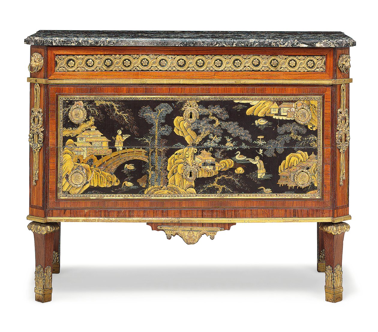 Cômoda Luís XVI (mármore, madeira frutífera montada em ormolu e laca) (ver também 3479845) de Pierre Harry Mewesen