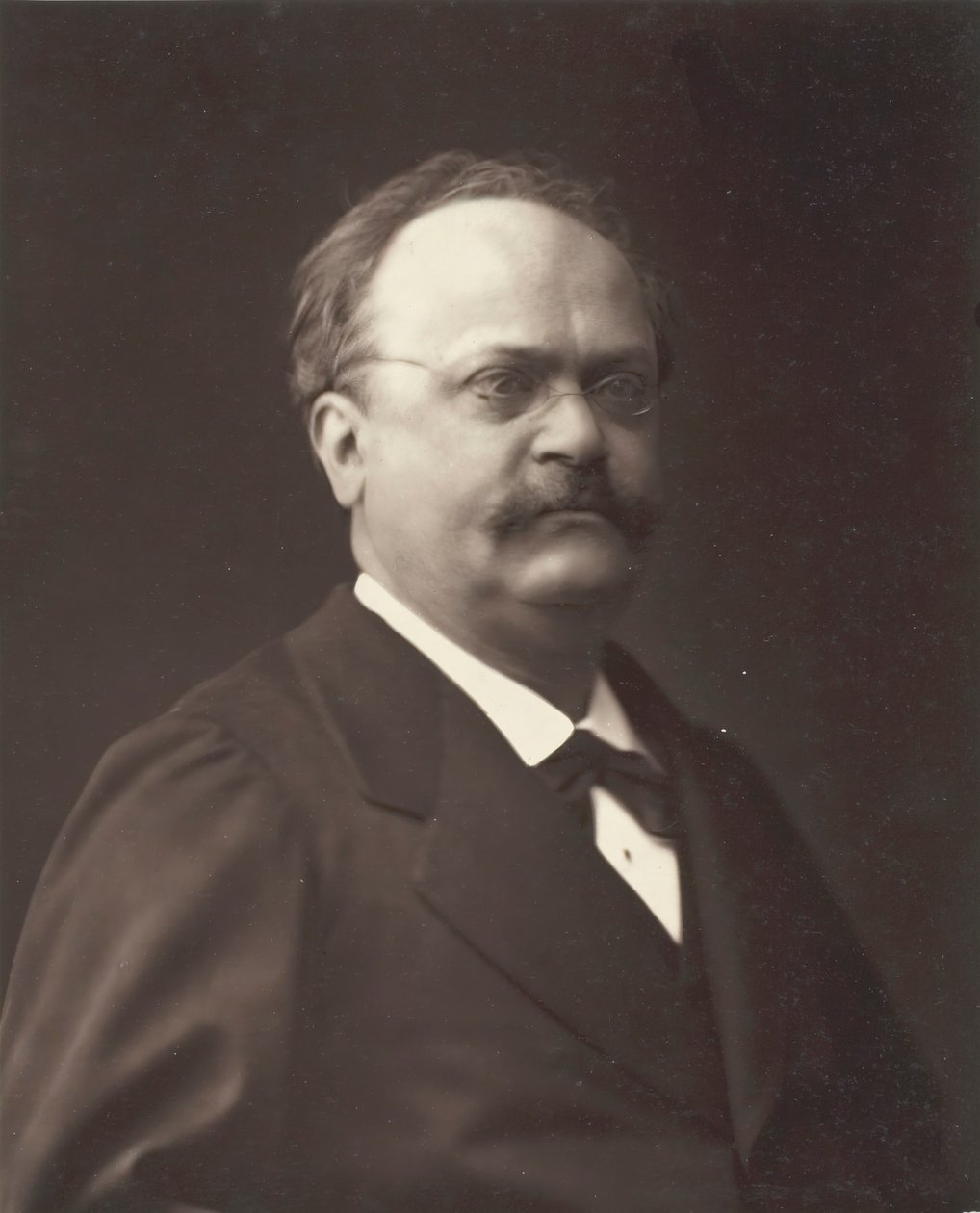 Charles Lecoq, [compositor de ópera francês], c. 187684. de Pierre Petit