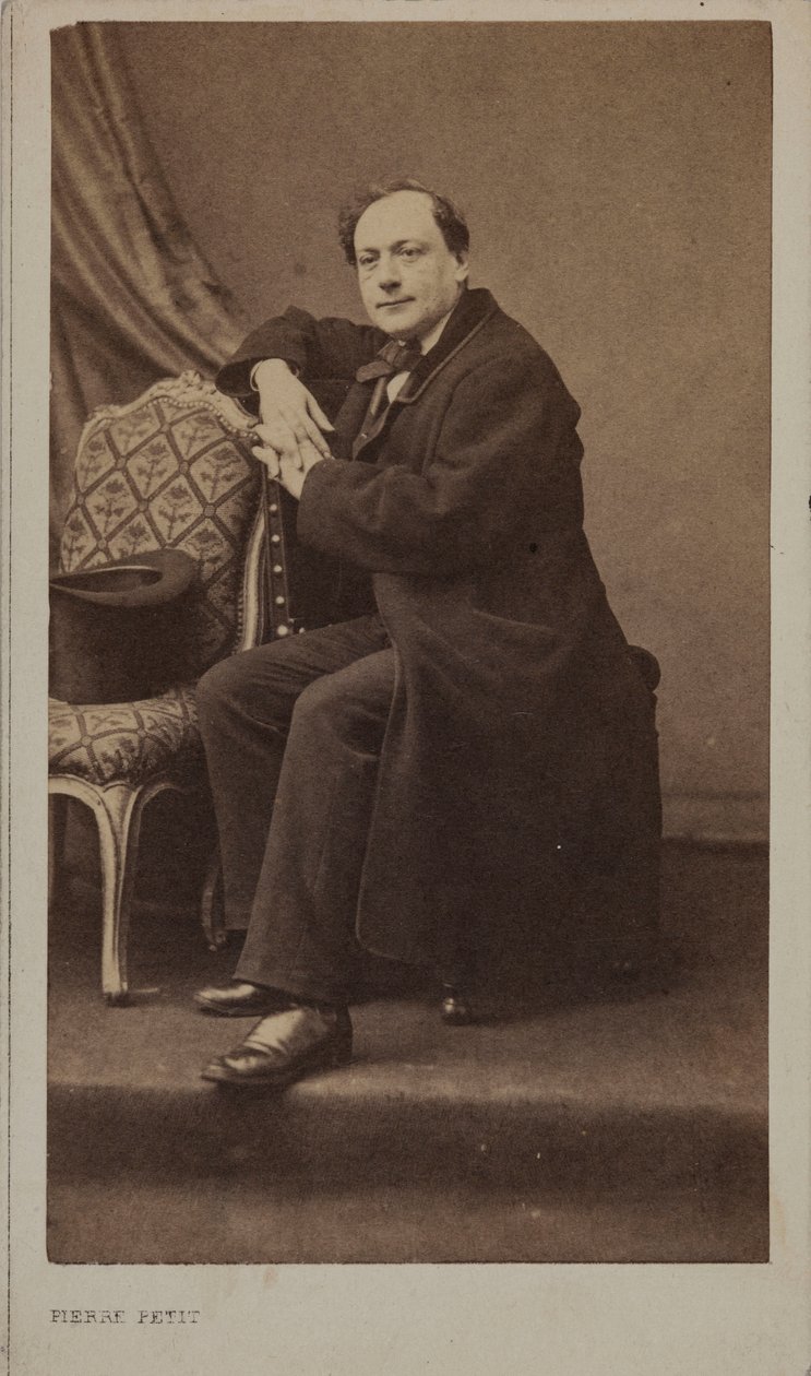 Retrato do poeta Théodore de Banville 1823-1891. de Pierre Petit
