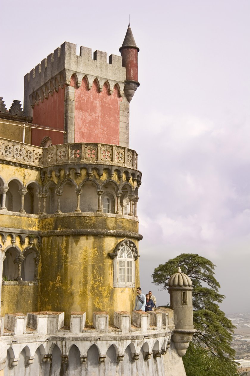 Uma torre do castelo de Portuguese School