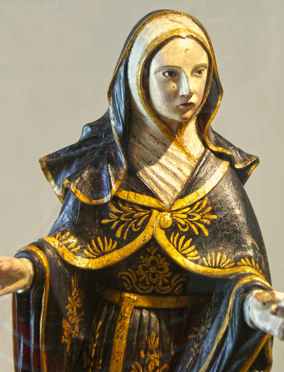 Estátua talhada de uma Virgem Maria, Portugal c.1462 (madeira pintada) de Portuguese School