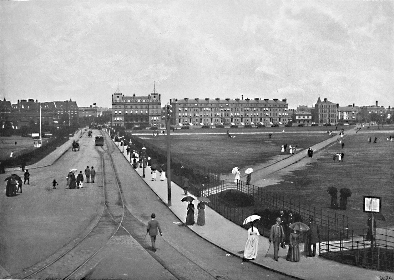 O Comum, Mar do Sul, c1896 de Poulton and Co