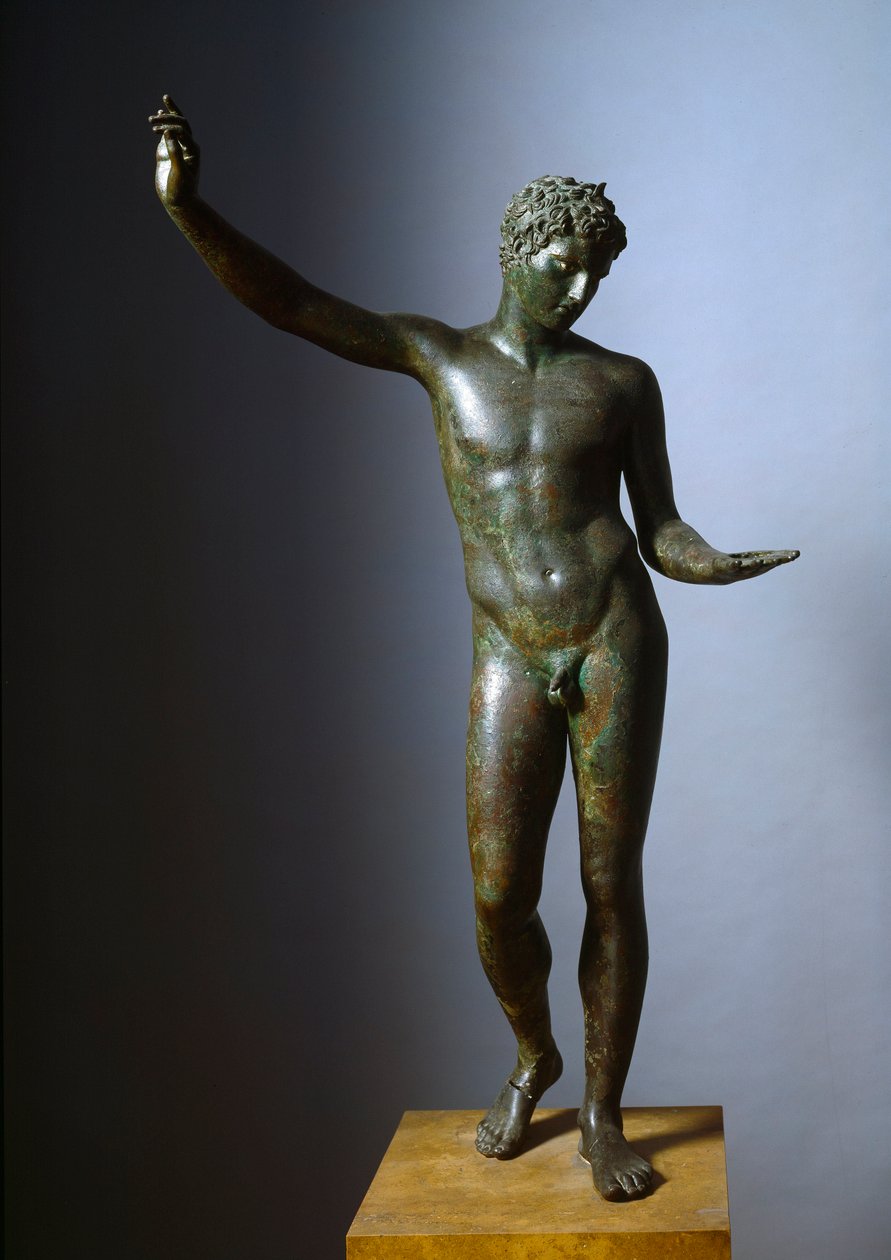 Arte grega: "o jovem de Marathon" (efebe) estátua de Hermes adolescente ou jovem atleta - Escultura de bronze feita por Praxitele (século IV a.C.), 330 a.C. Dim. 130 cm - Ateneu, Museu Nacional de Arqueologia - O Menino da Maratona ou Efébe da Maratona - B de Praxiteles