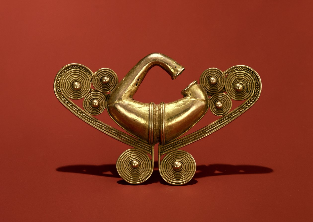 Nose Ornament, Tairona Culture (ouro) de Pre Columbian