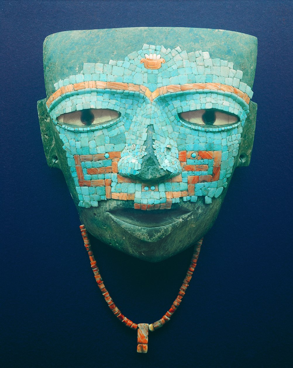 Máscara fúnebre de Teotihuacan (pedra, turquesa, obsidiana e casca) de Pre Columbian