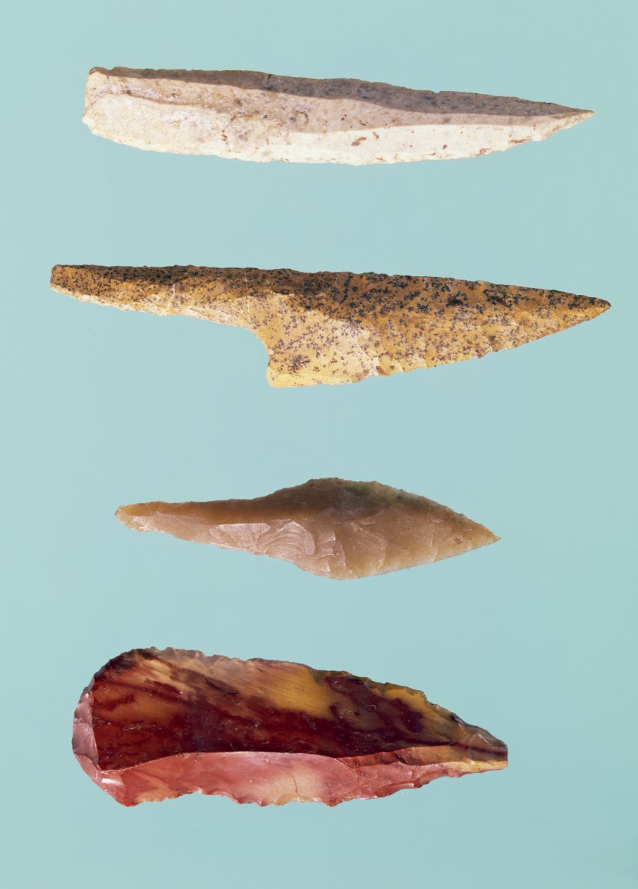 Quatro Ferramentas de Flint, Período Paleolítico Superior, 35000-10000 aC (pedra) de Prehistoric