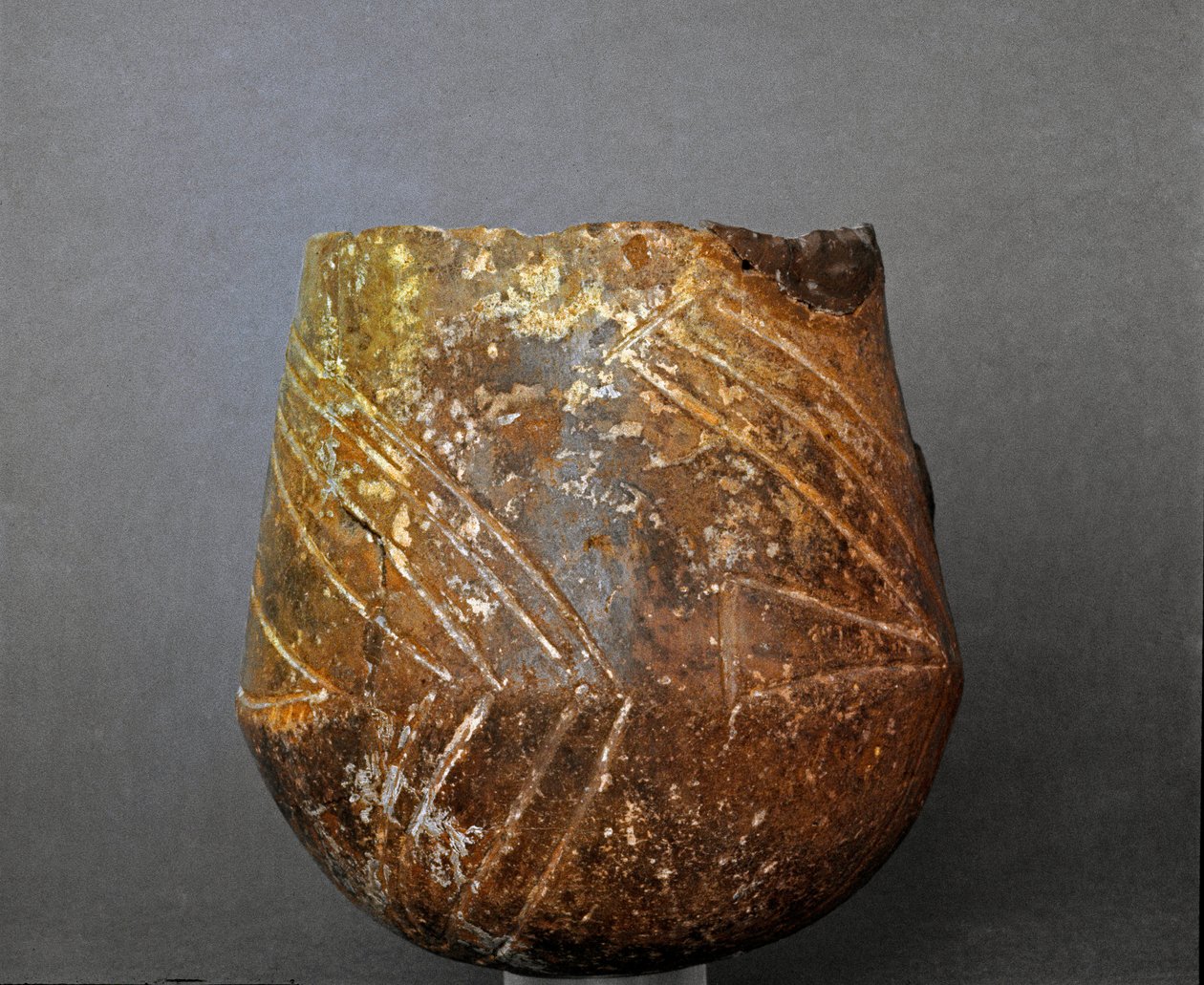 Pré-histoire: vaso de terracota da necrópole de Caolino al Sasso di Furbara, Lazio. Idade da Pedra. Neolítico. Roma, Museu Nacional Etnográfico Pré-histórico Luigi Pigorini de Prehistoric Prehistoric