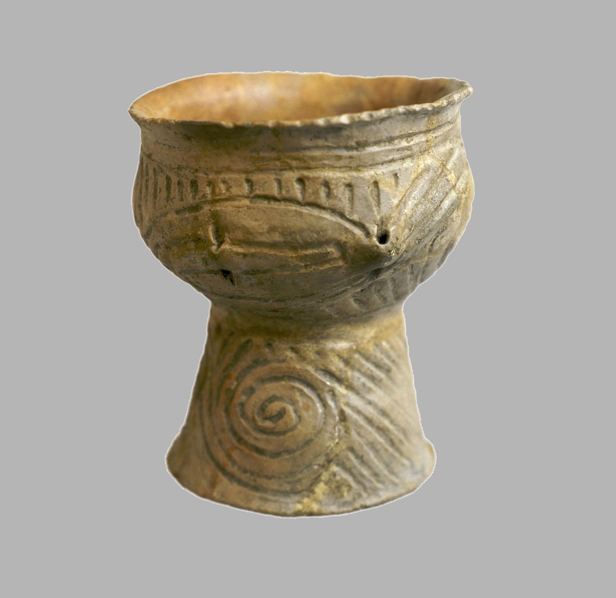 Cálice com cobras, 4400-4100 aC de Prehistoric Russian Culture