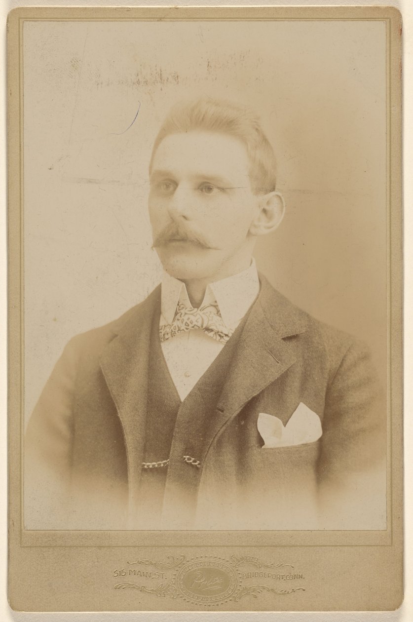 [Homem não identificado com bigode]. de Price