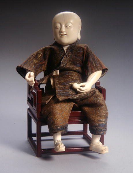 Figura Articulada de um Menino, período Kangxi (1662-1722) (ver também 272187) de Qing Dynasty Chinese School