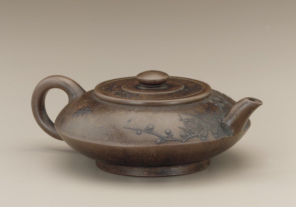 Bule com marca falsa de Gong Chun, Yixing, província de Jiangsu (grés não vidrado) de Qing Dynasty Chinese School