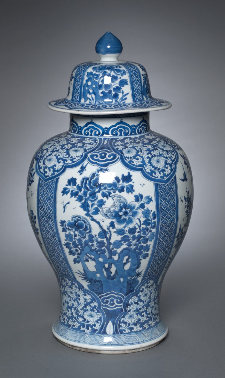 Vaso com Tampa de Qing Dynasty Chinese School