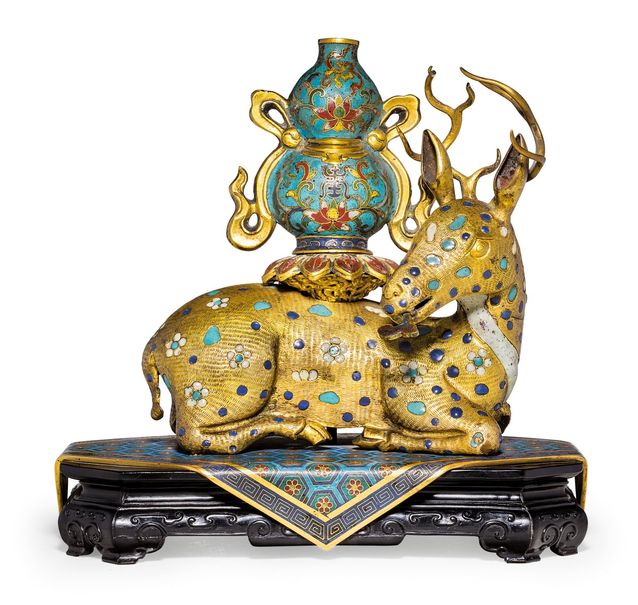 Um par de cervos reclinados (cobre dourado e esmalte cloisonné) de Qing Dynasty   Qianlong Period Chinese
