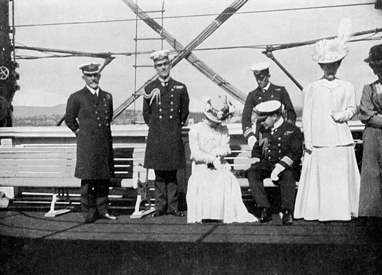 A bordo do iate real Victoria e Albert III, Christiania Oslo, Noruega, 1908. de Queen Alexandra
