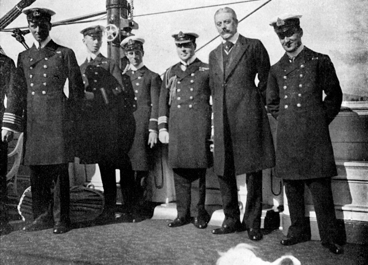 A bordo do iate real Victoria e Albert III, Christiania Oslo, Noruega, 1908. de Queen Alexandra