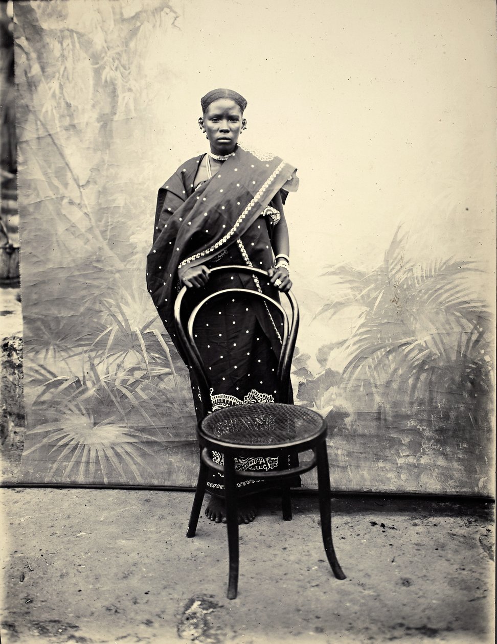 Swahili mulher (impressão de prata de gelatina) de R. V. Pereira