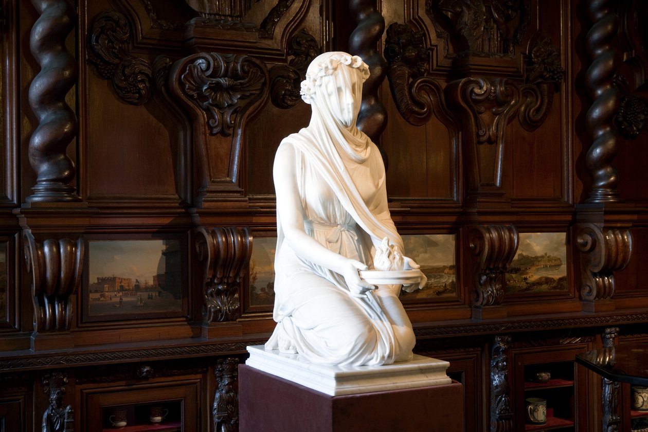 Vestal vestal virgem velada (mármore) de Raffaello Monti