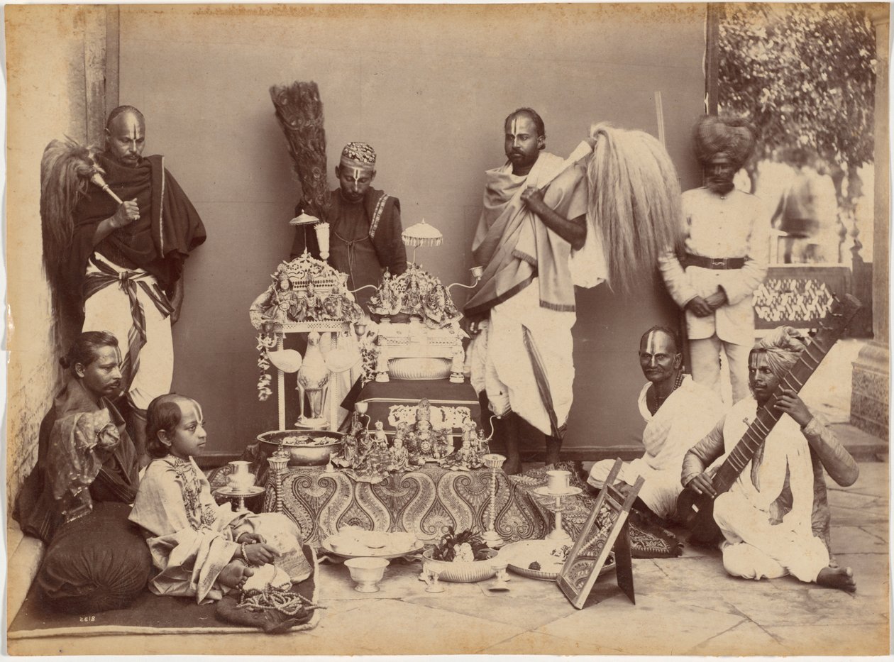 O marajá de Rewa em oração de Raja Deen Dayal