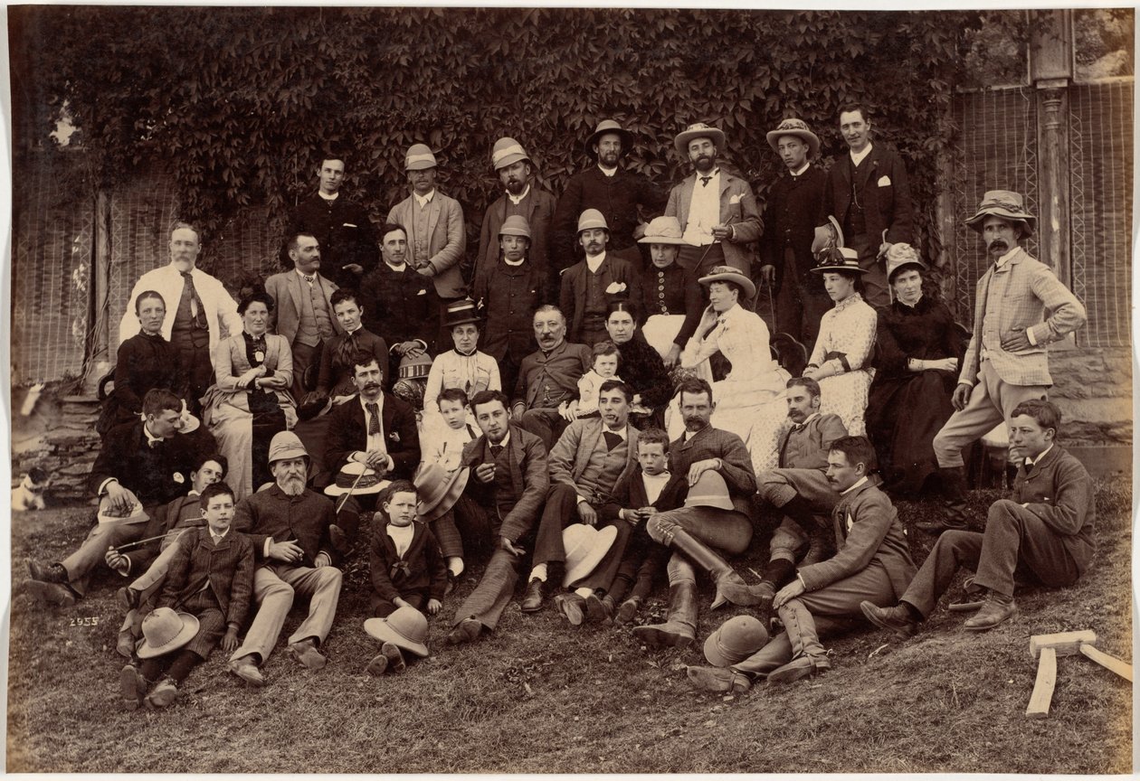 Grupo de piquenique na casa de campo do Sr. Peliti, Mashobra de Raja Deen Dayal