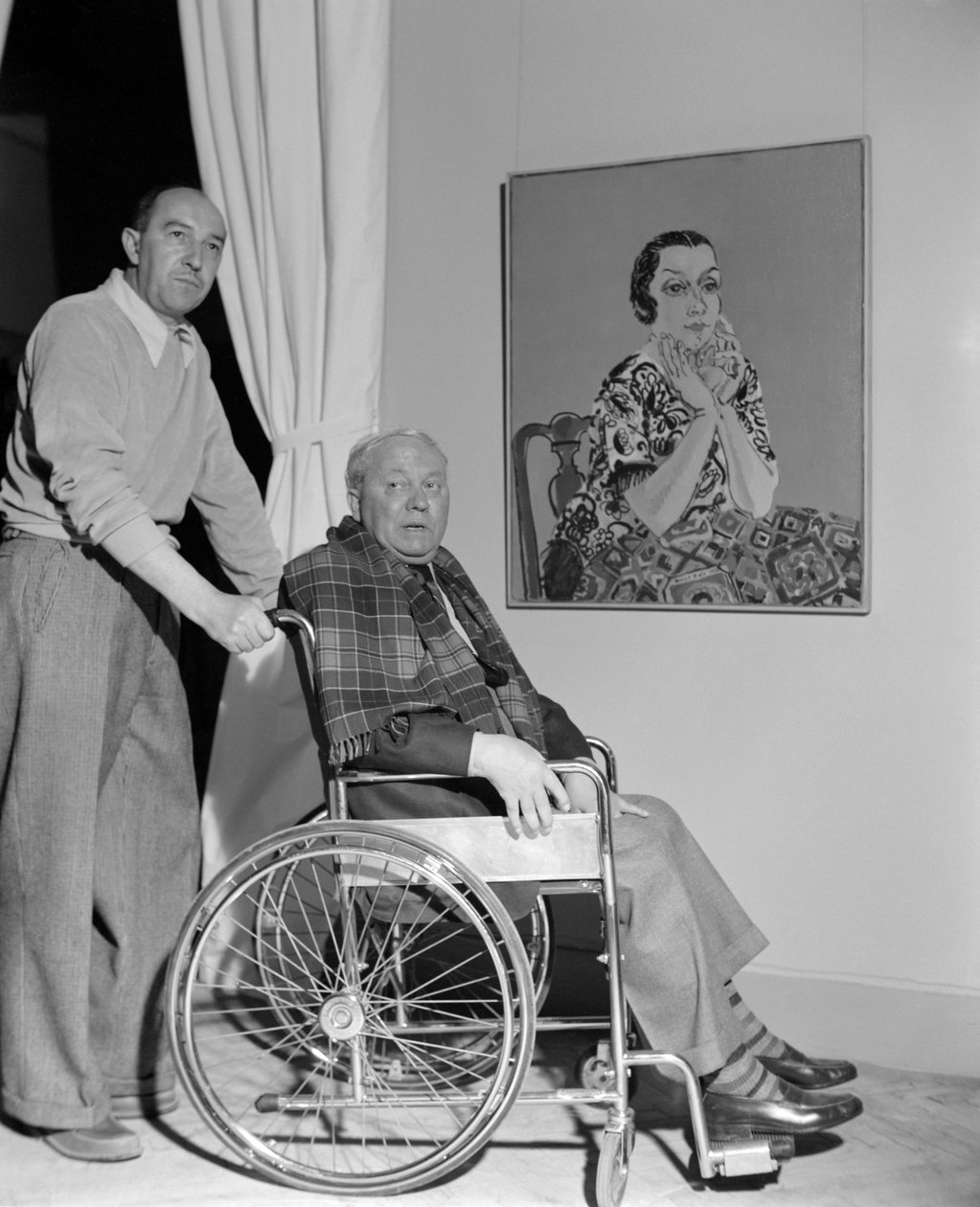 O pintor Raoul Dufy em Veneza (numa cadeira de rodas) - 1952 (fotografia a preto e branco) de Raoul Dufy