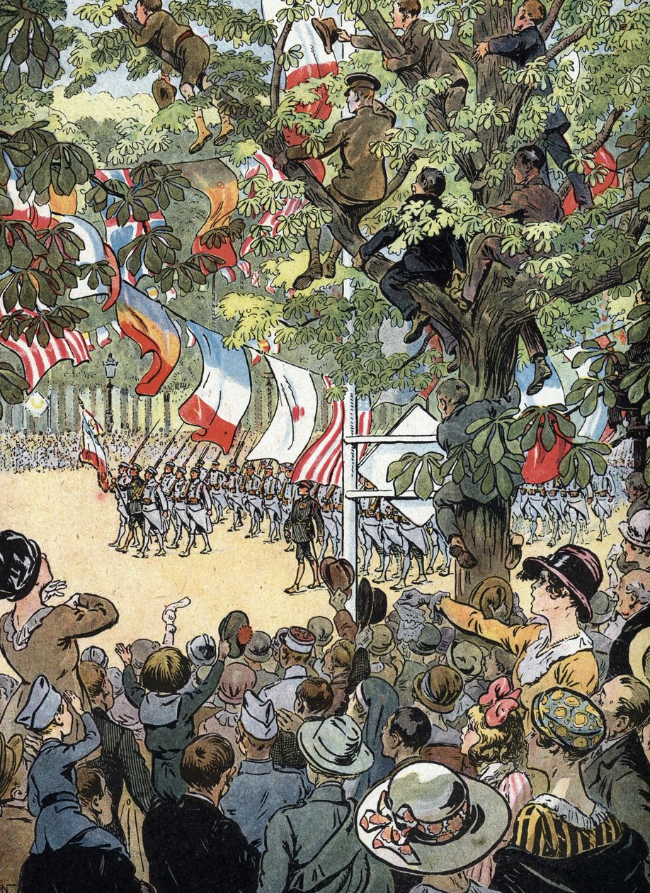Primeira Guerra Mundial: O desfile da vitória na Avenida dos Campos Elíseos, em Paris, a 14/07/1919: Soldados da marinha francesa admirados pela multidão de parisienses - (I Guerra Mundial: desfile da vitória na avenida dos Campos Elíseos de Raymond de la Neziere