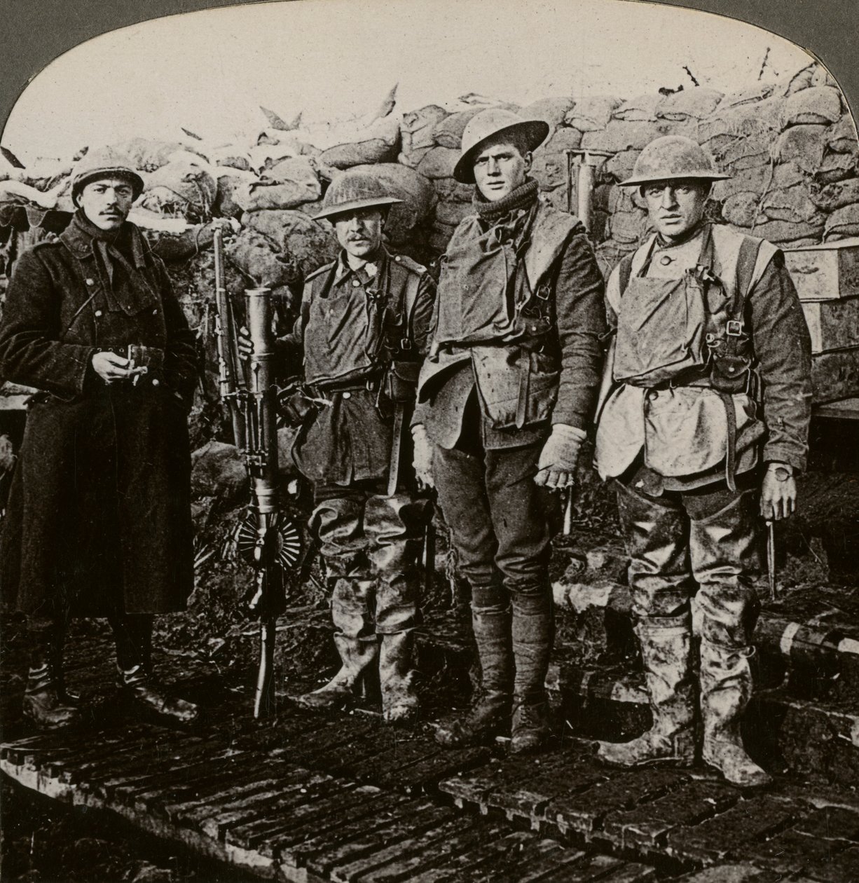 Artilheiros de Lewis, Hollebeke, Bélgica, Primeira Guerra Mundial, 1914-1918. de Realistic Travels Publishers