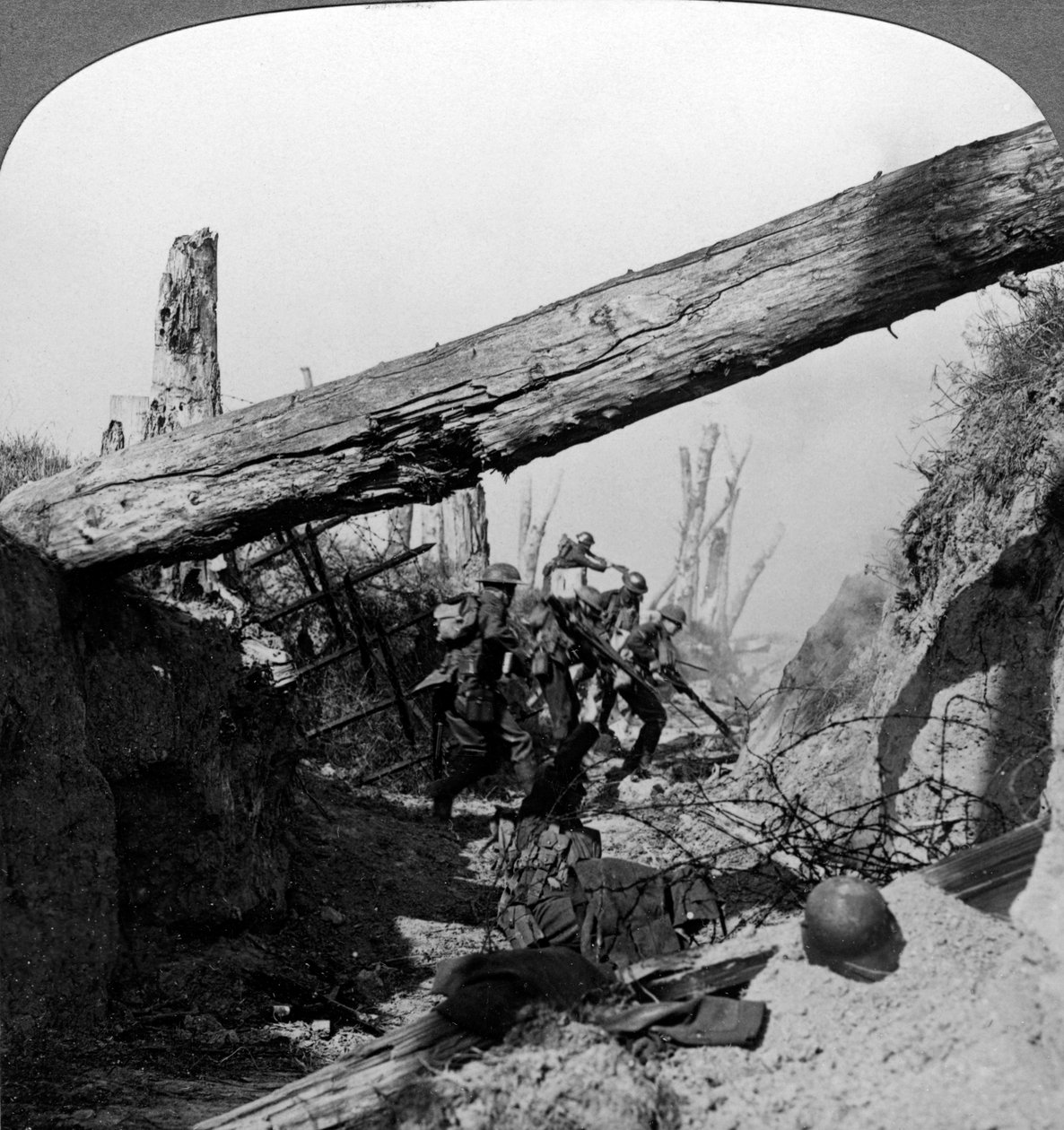 Guerra de trincheira na Linha Wotan, Queant, França, Primeira Guerra Mundial, 1917-1918. de Realistic Travels Publishers