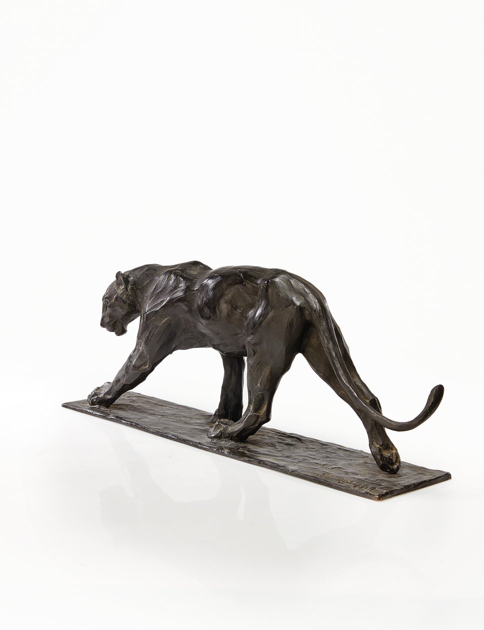 Panther walking, perna traseira levantada, c.1904 (bronze patinado) de Rembrandt Bugatti