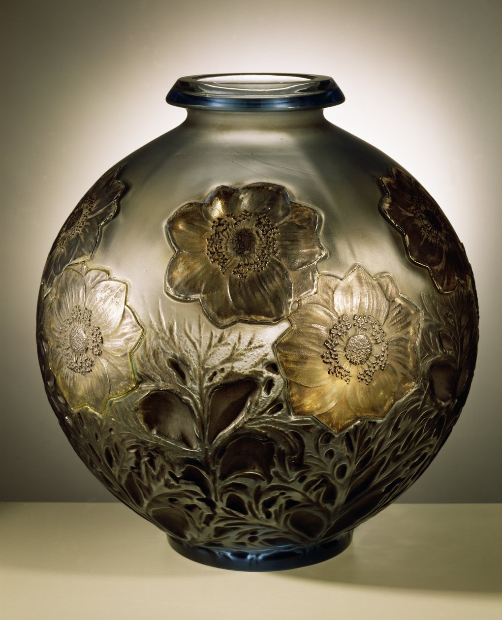 Anemones Vase, 1913 (azul claro e vidro fosco) de Rene Jules Lalique