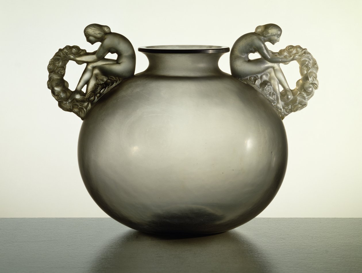Vaso de Bouchardon, 1926 (vidro de fumo) de Rene Jules Lalique
