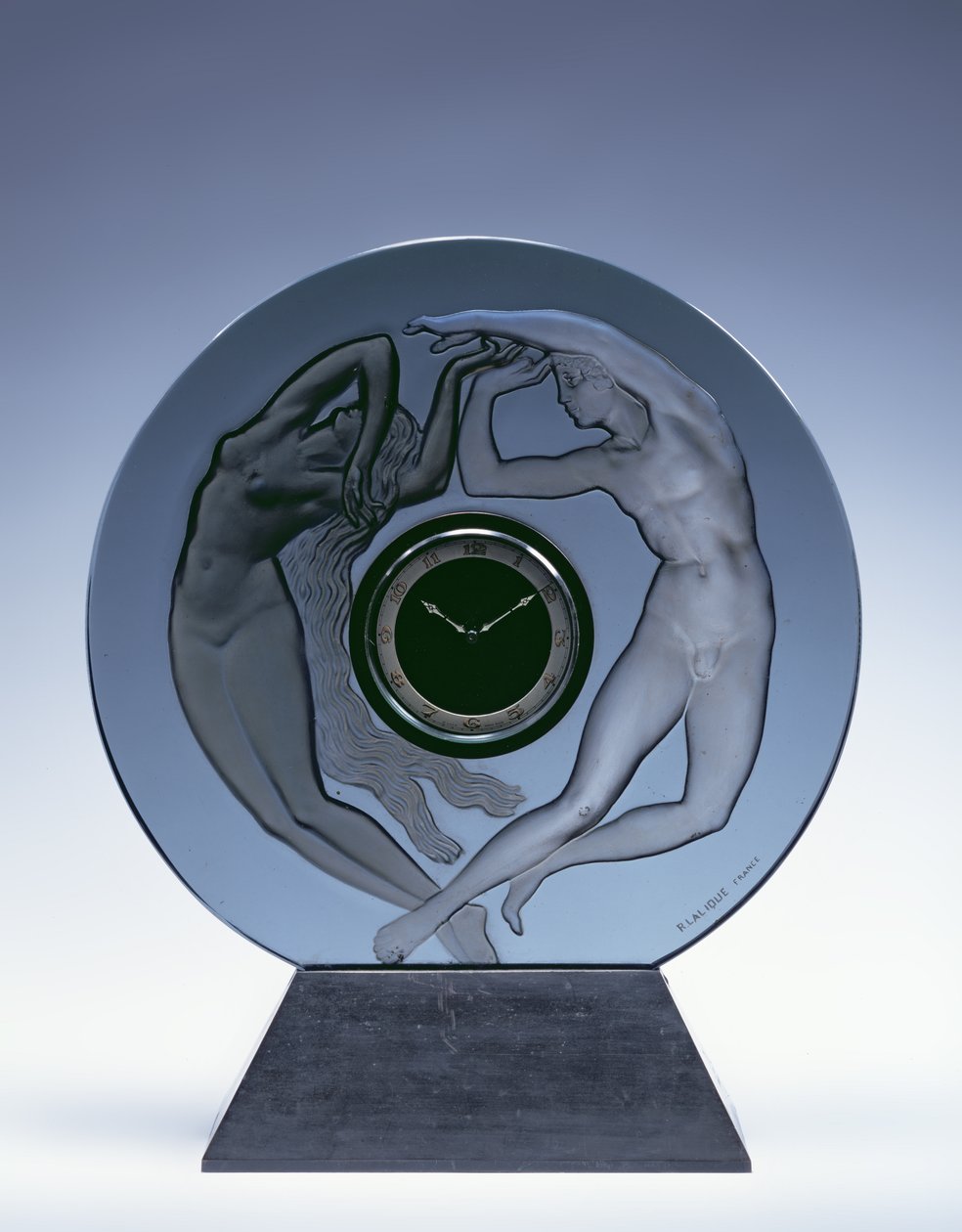 &39;Day and Night&39;, relógio cinzento-esfumaçado, c.1930 (vidro) de Rene Jules Lalique
