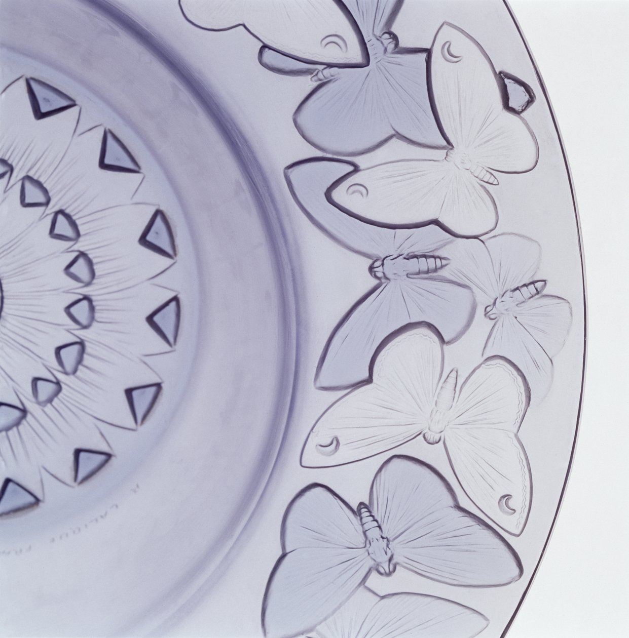Detalhe da tigela de Phalenes por Lalique, c.1902 de Rene Jules Lalique
