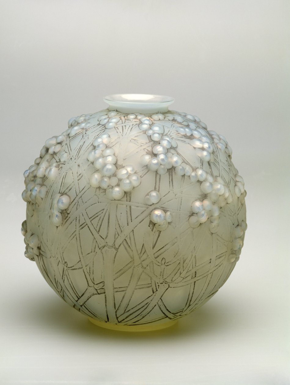 Vaso Druida, 1924 (vidro moldado) de Rene Jules Lalique