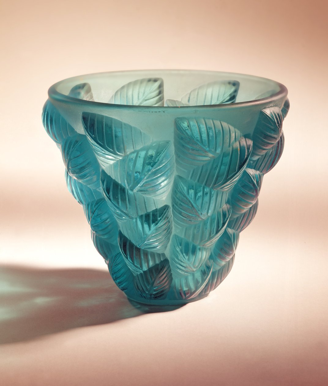 Vaso Moissac, c.1902 (vidro) de Rene Jules Lalique