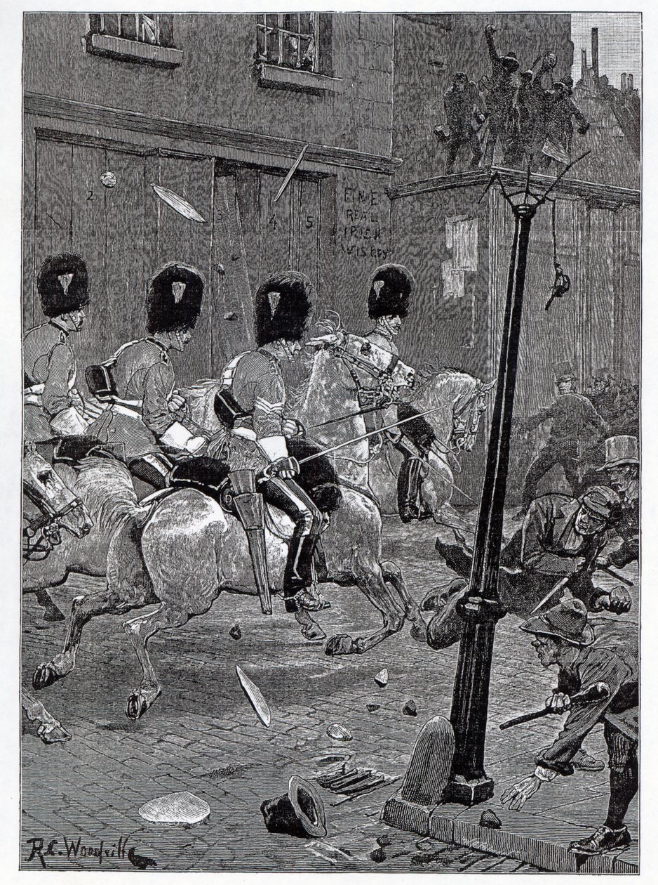 Agitação da Liga Irlandesa Irlandesa: os escoceses Greys cobrando a multidão em Limerick, ilustração de &39;The Illustrated London News&39;, 29 de outubro de 1881 de Richard Caton Woodville