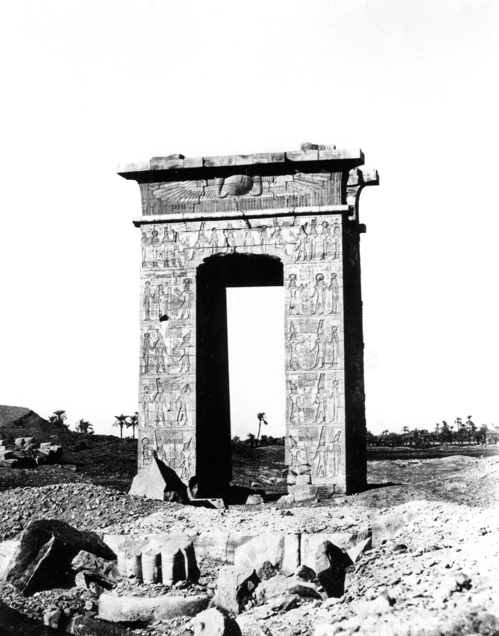 Arco do templo em Karnak, Egito, 1863-1864 de Richard Phene Spiers
