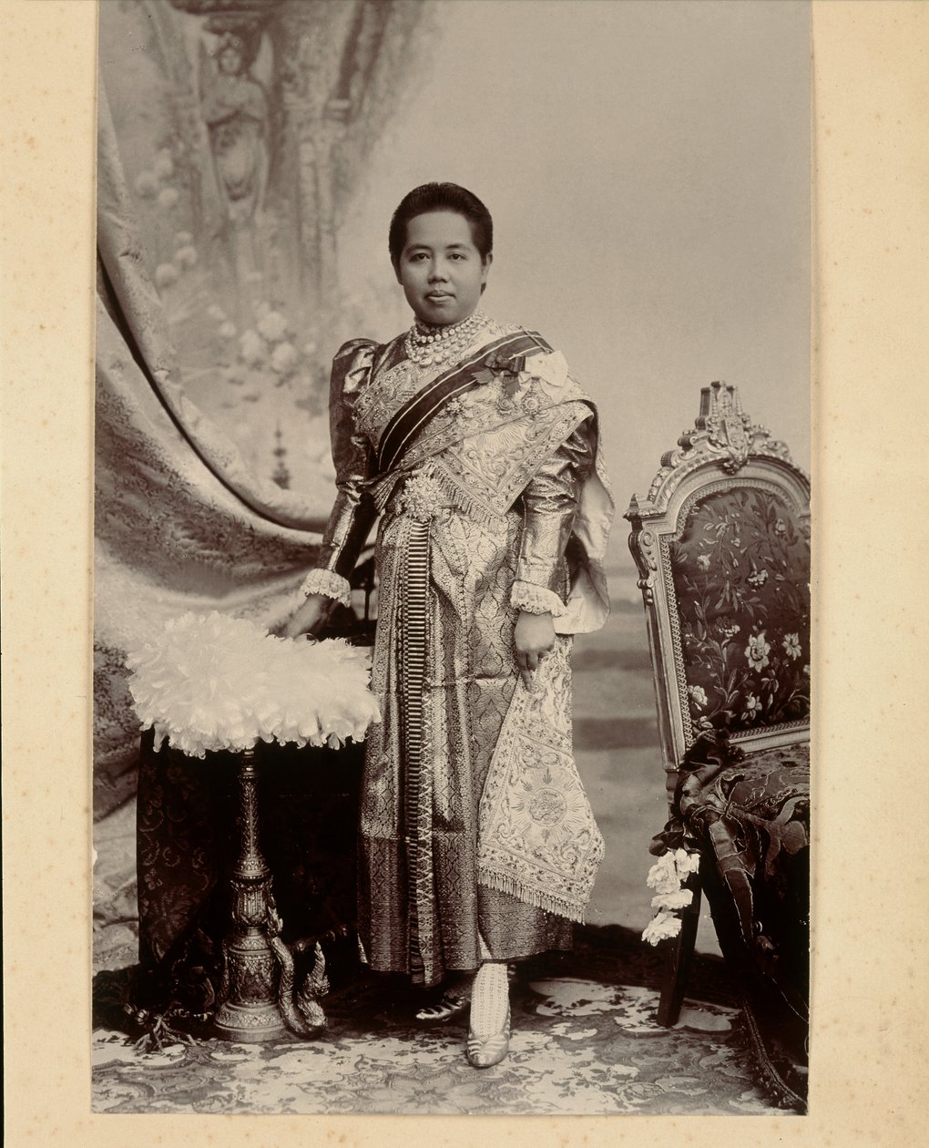 Rainha Saovabha Bongsri, 1890 de Robert Lenz