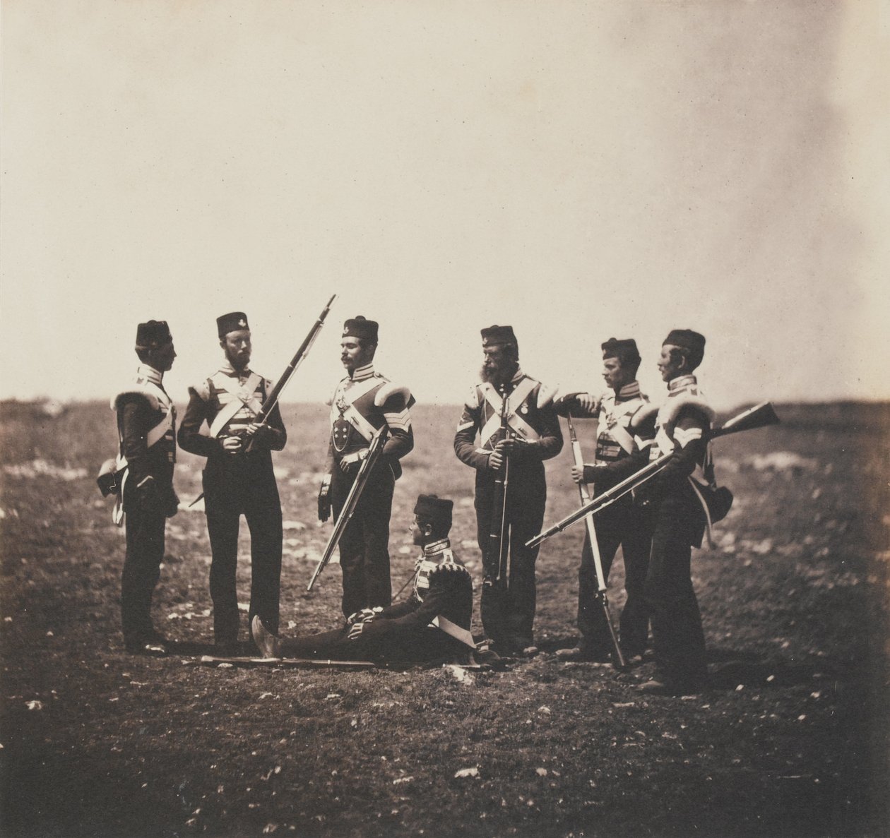 Homens do 68º (Durham) Regimento do Pé (Infantaria Ligeira) de um álbum de 52 fotografias associadas à Guerra da Crimeia, 1855 de Roger Fenton