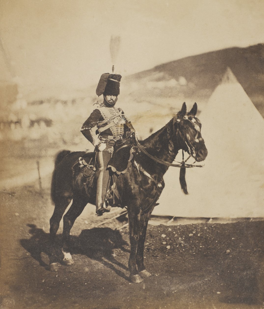 Corneta Henry John Wilkin, 11º (ou do próprio príncipe Albert) Hussars, 1855 de Roger Fenton