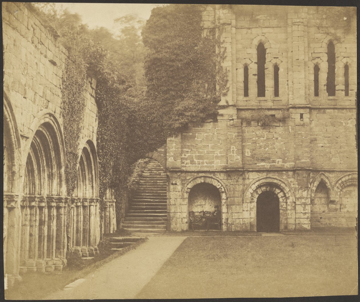 Abadia de Fountains, canto sudeste do claustro de Roger Fenton