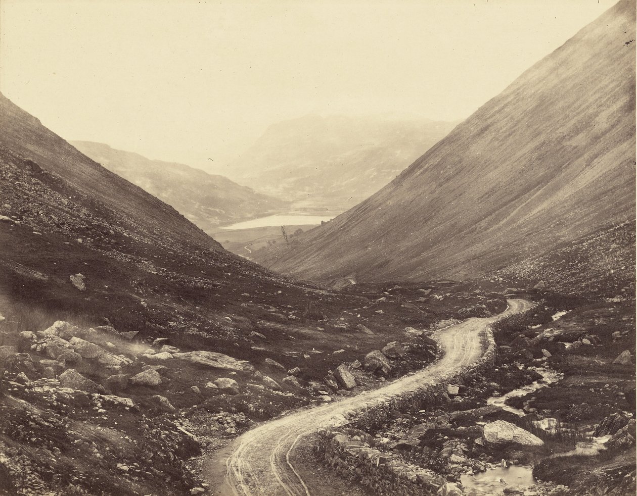 Passagem de Kirkstone, Westmoreland de Roger Fenton