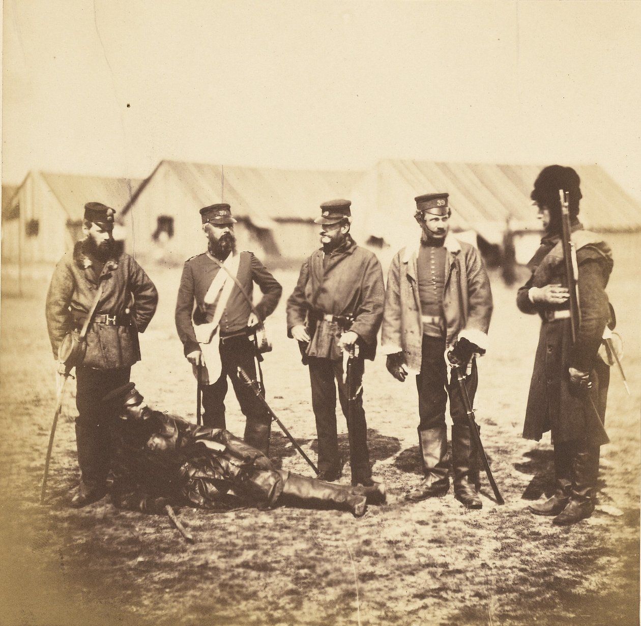 O tenente-coronel Munro e os oficiais do 39.º regimento de Roger Fenton