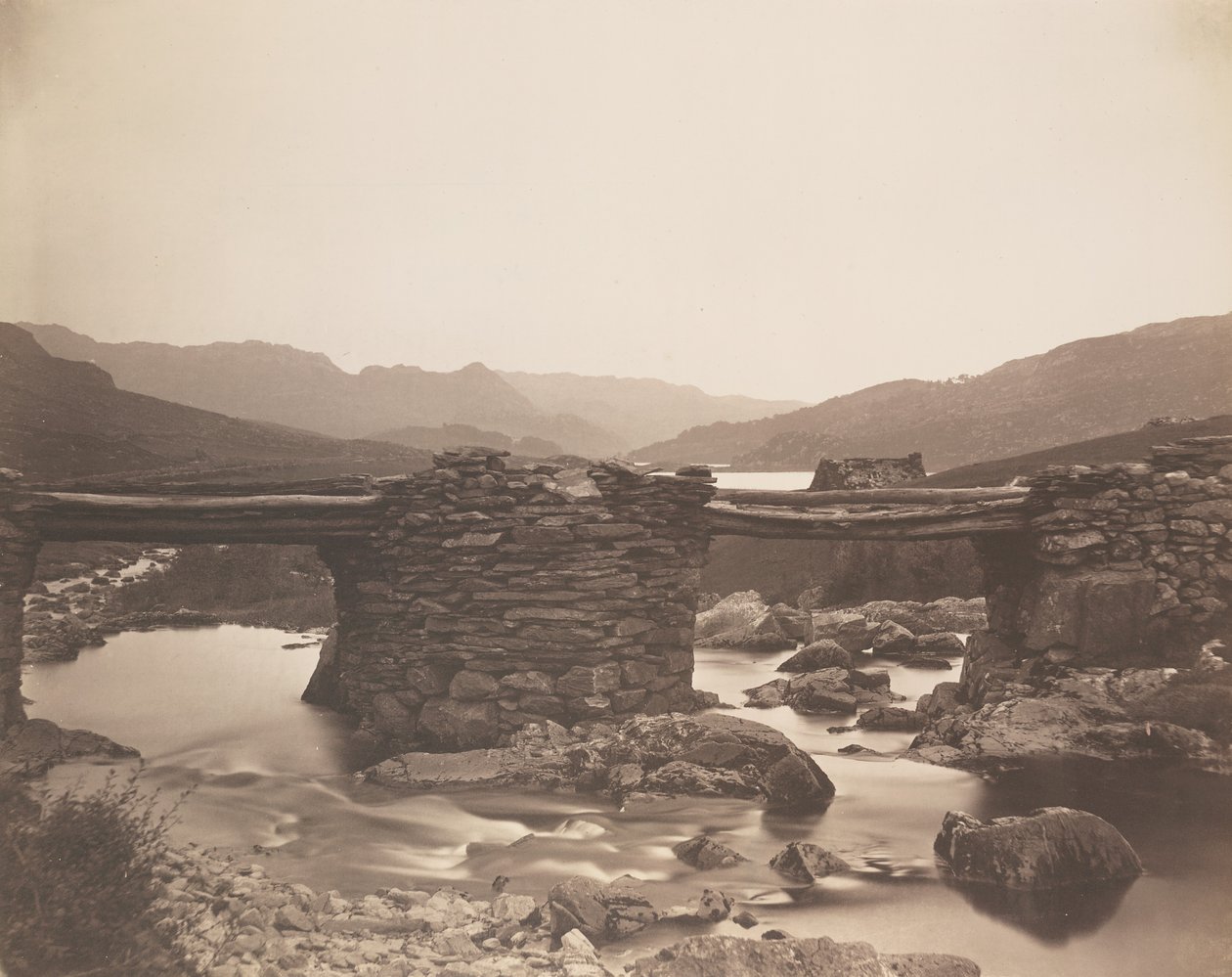 Pont-y-Pant, no Lledr, visto de cima de Roger Fenton