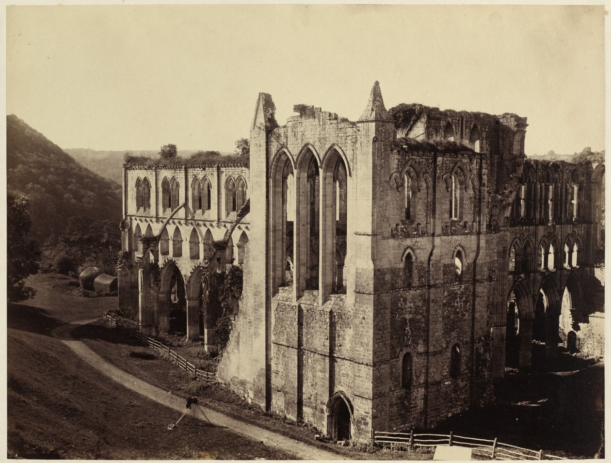 Abadia de Rievaulx, o Transepto Norte de Roger Fenton