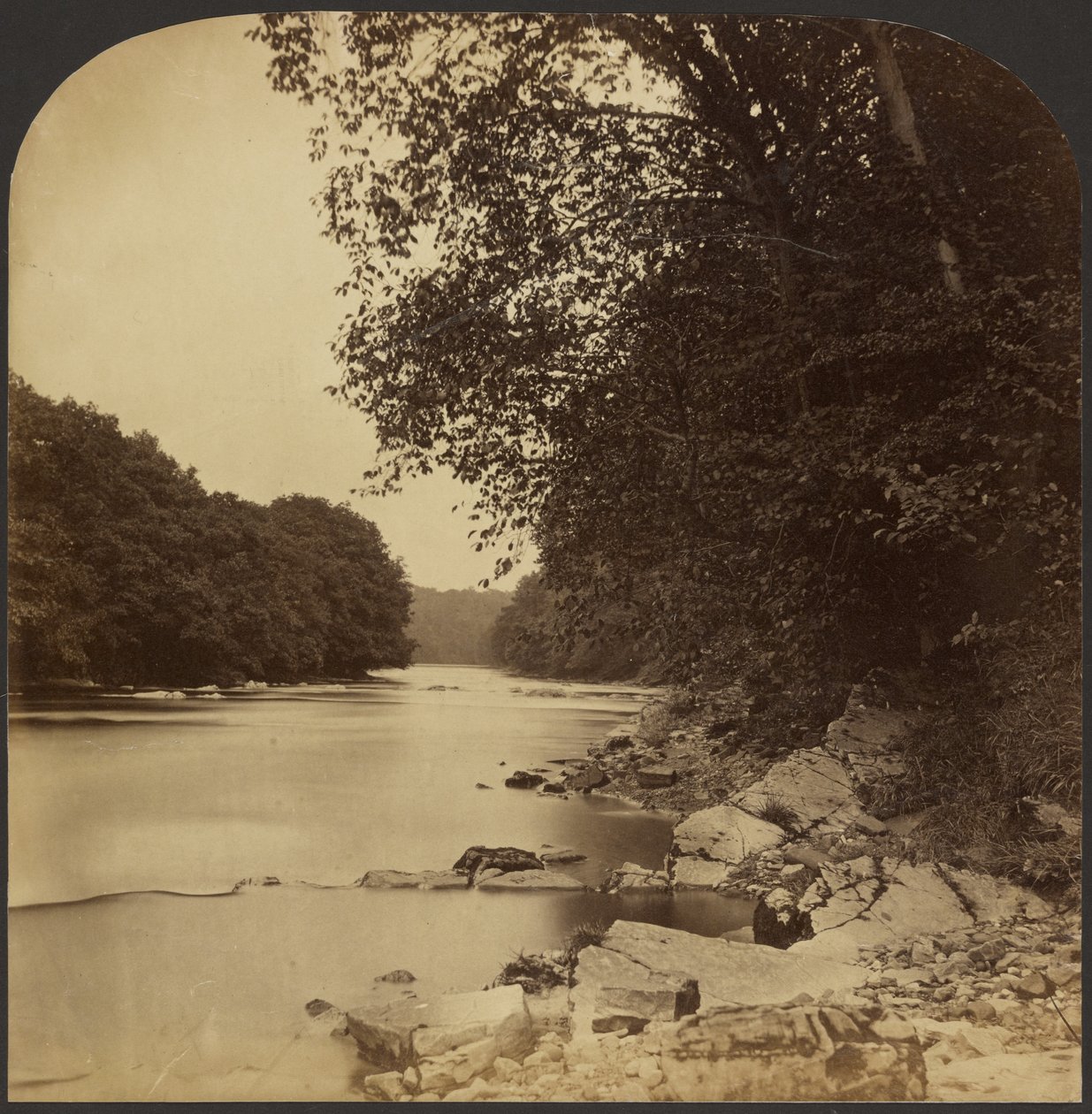 [Paisagem do rio] de Roger Fenton